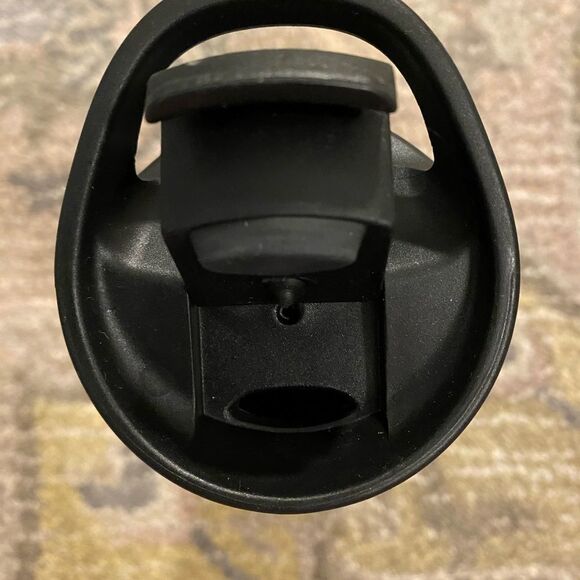 Caribou Coffee 16oz Christmas Theme Tumbler - Picture 4 of 6